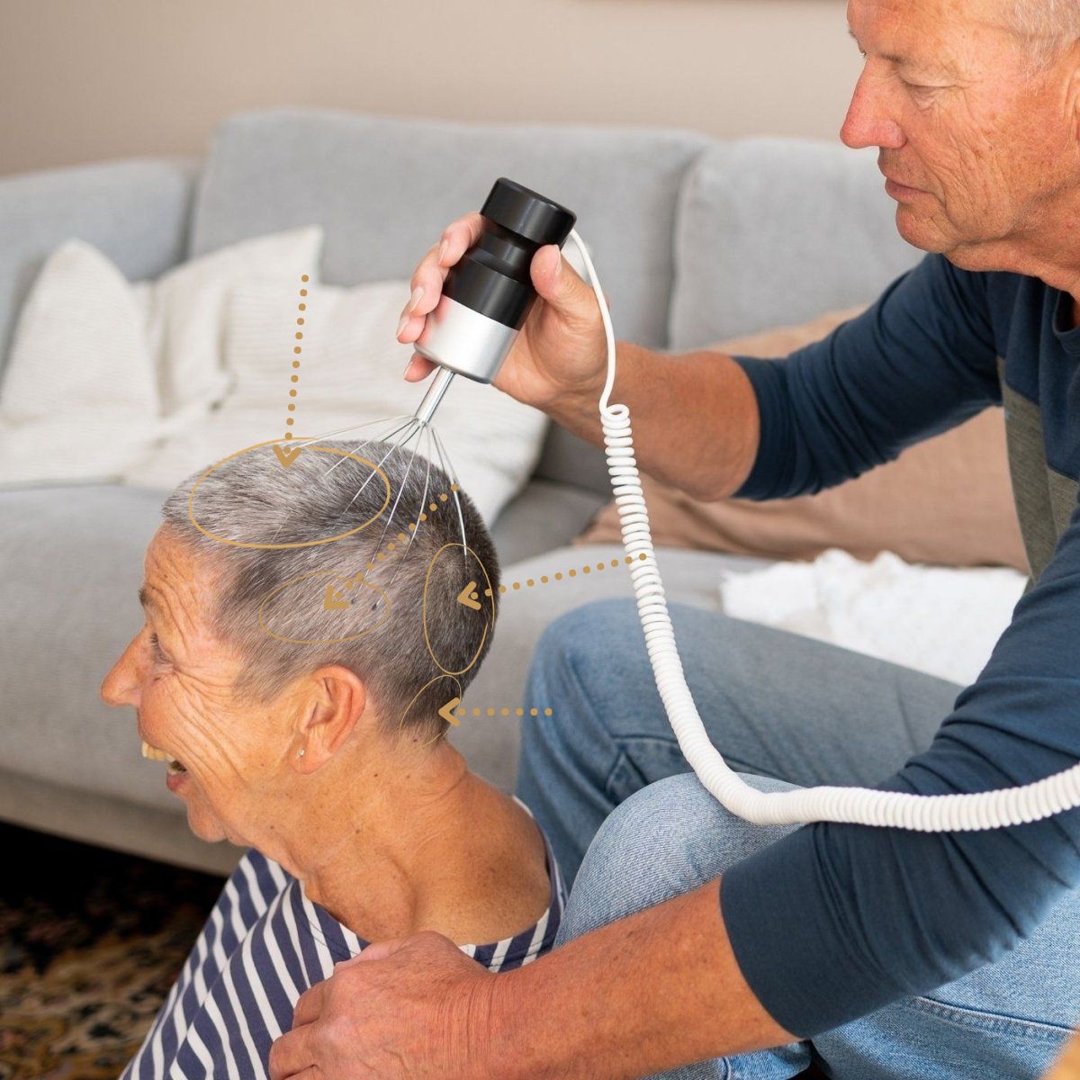 Sichtbare Hautstraffung und Festigung des Bindegewebes durch regelmäßige Schallwellen-Anwendung.