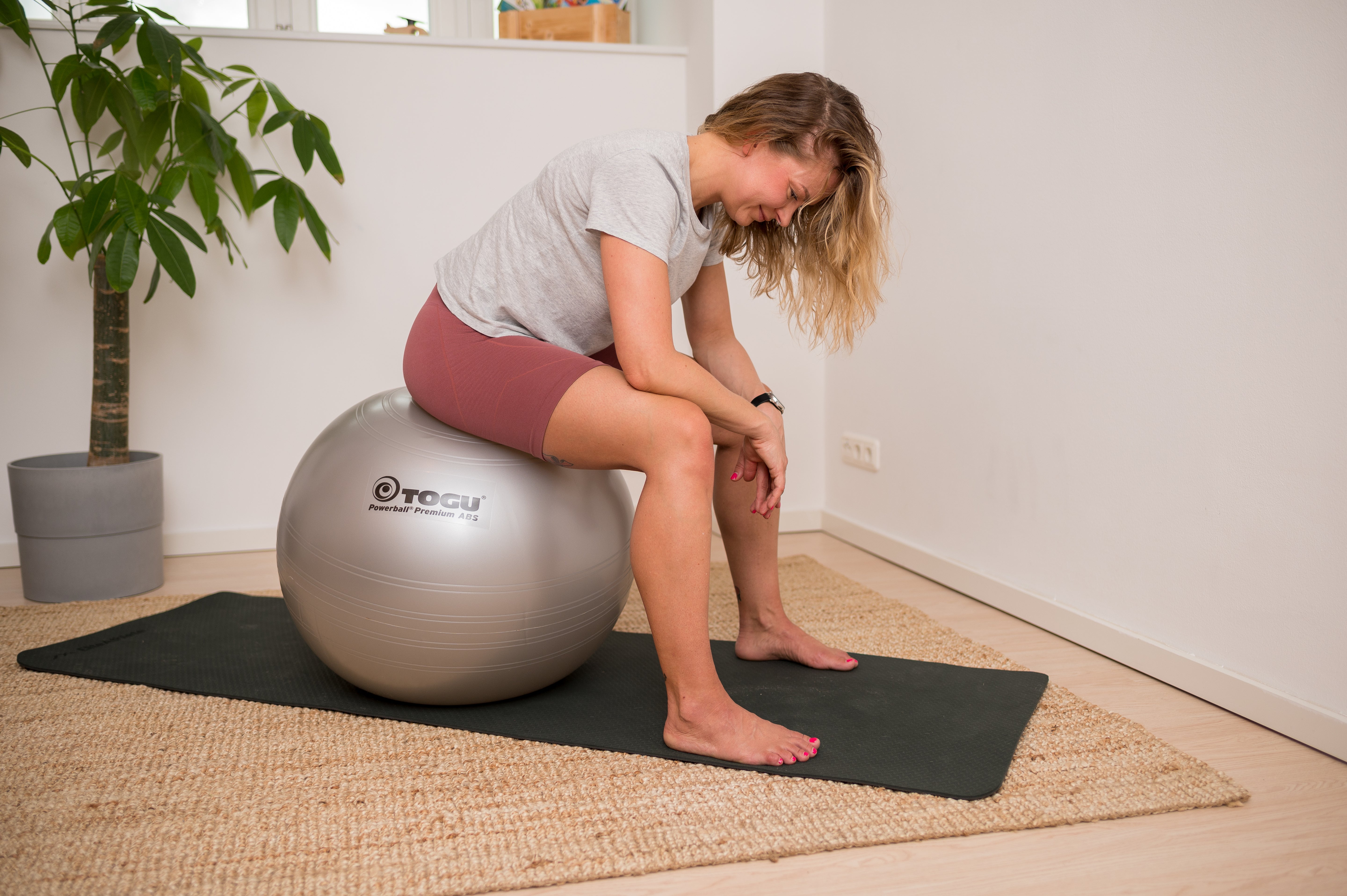 Ideal für Schwangerschaftsgymnastik oder Senioren ist der Togu Gymnastikball